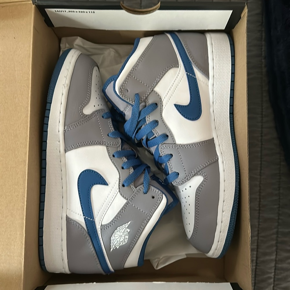 Air Jordan
